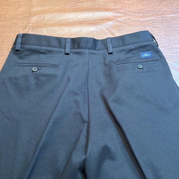 DOCKERS Men’s Black “Pleated Classic Fit” Pants Size 36X32 - Picture 5 of 8